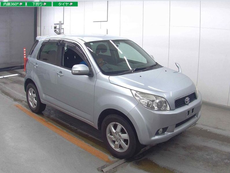  28166 TOYOTA VANGUARD  2010  
