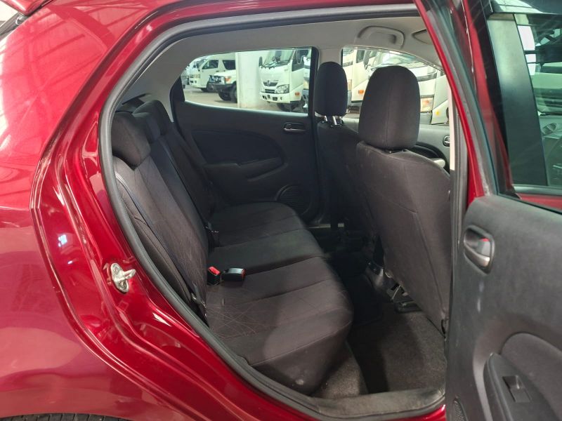  29464  MAZDA DEMIO  2011  