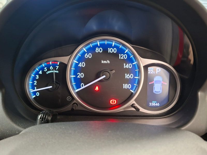  29464  MAZDA DEMIO  2011  