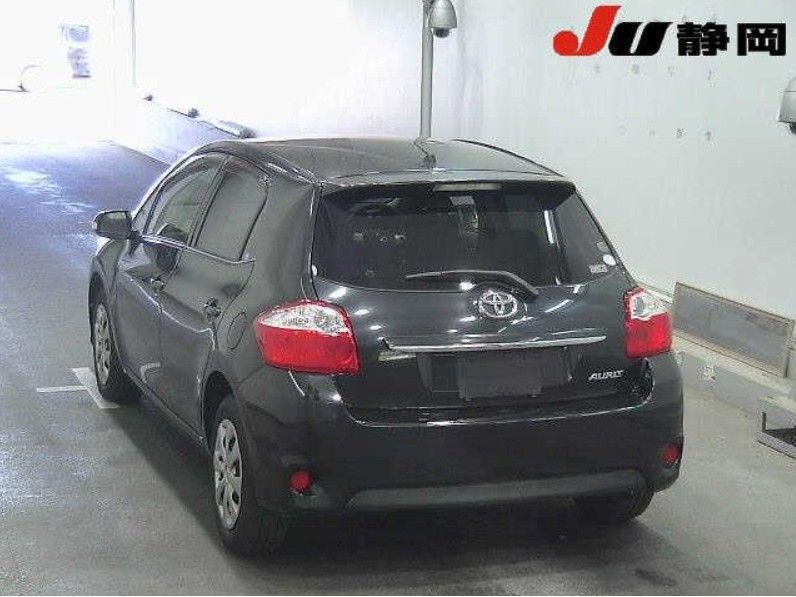  29469  TOYOTA AURIS  2011  