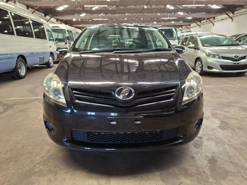  29469  TOYOTA AURIS  2011 