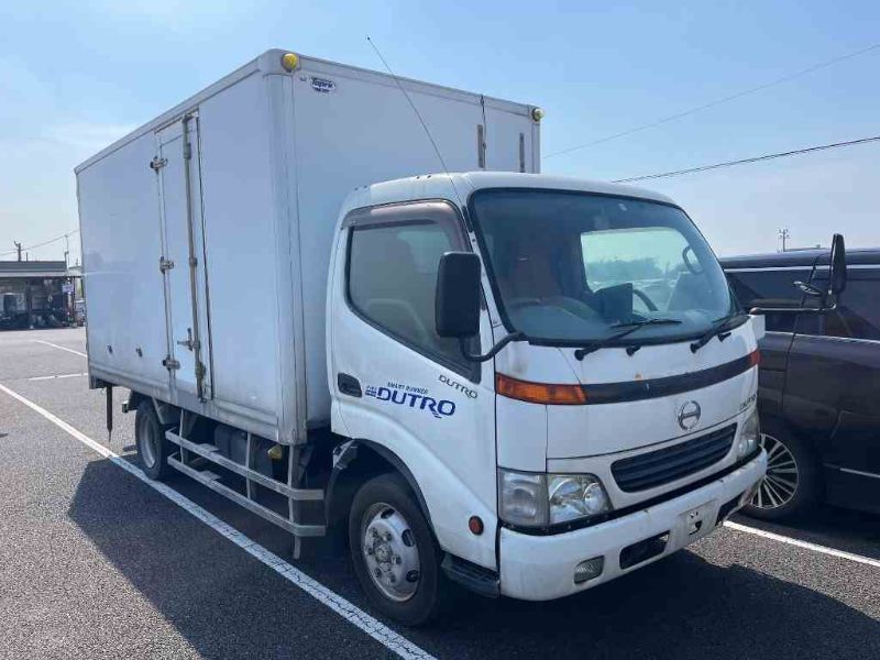  28440 HINO DUTRO  2003  
