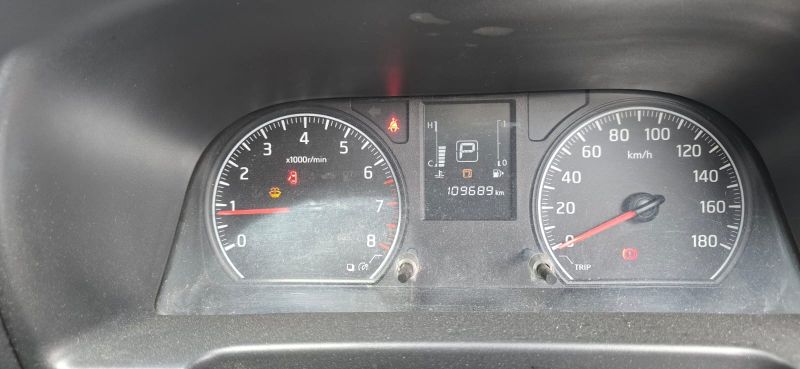  29475  NISSAN CARAVAN  2017  