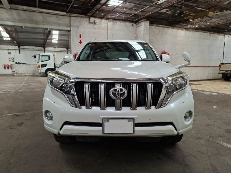  29484  TOYOTA LANDCRUISER PRADO  2016 