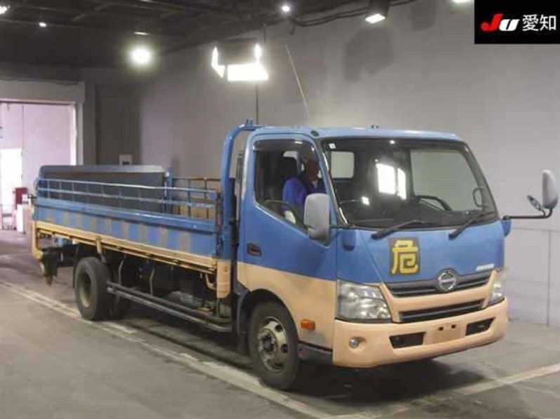  28440 HINO DUTRO  2003  