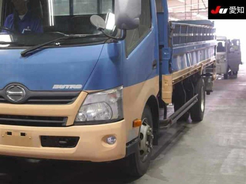  29487  HINO DUTRO  2013  