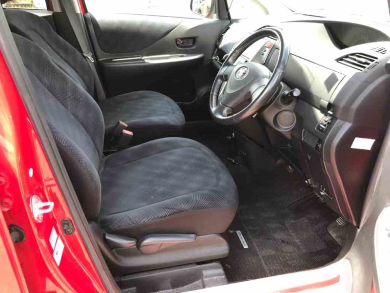  29500  TOYOTA RACTIS  2006  