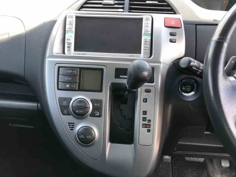  29500  TOYOTA RACTIS  2006  