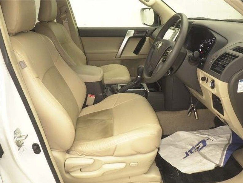  29507  TOYOTA LANDCRUISER PRADO  2019  