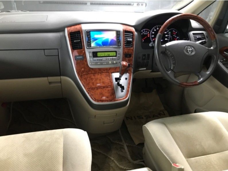  29513  TOYOTA ALPHARD  2004  