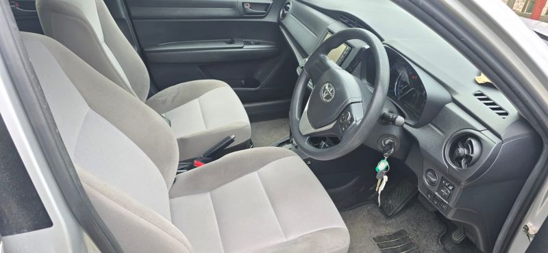  29520  TOYOTA COROLLA AXIO  2016  