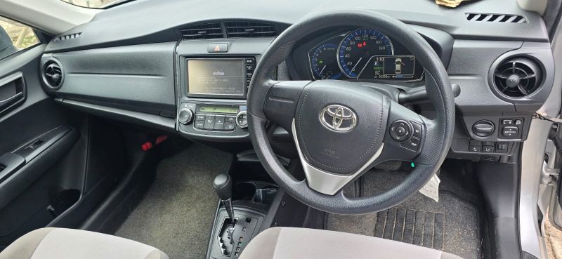  29520  TOYOTA COROLLA AXIO  2016  