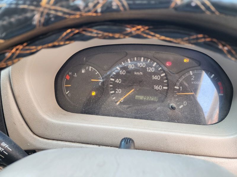  29521  HINO DUTRO  2006  