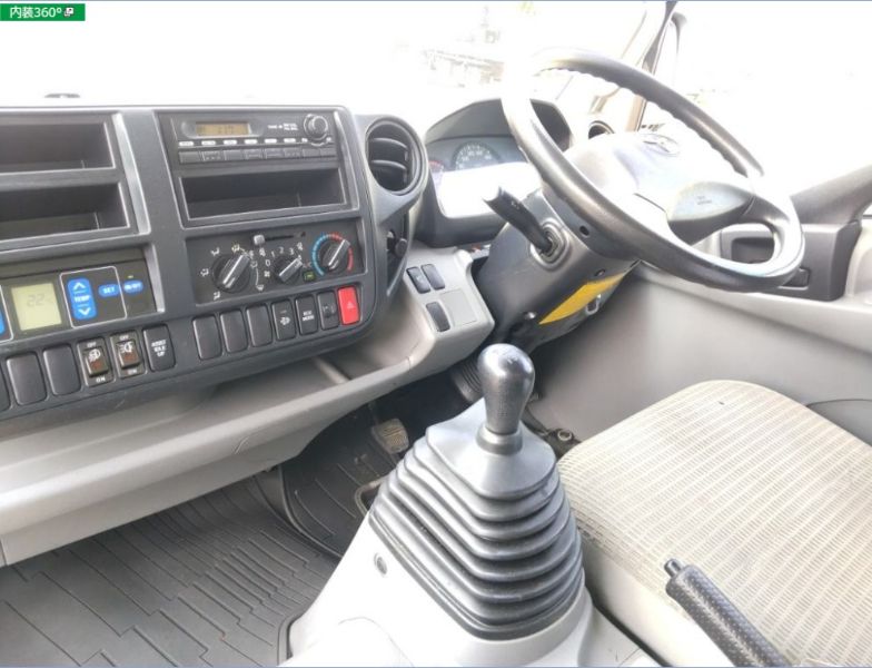  29526  TOYOTA TOYOACE  2012  