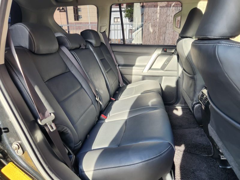  29528  TOYOTA LANDCRUISER PRADO  2016  