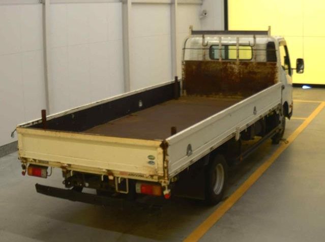  29532  HINO DUTRO  2017  