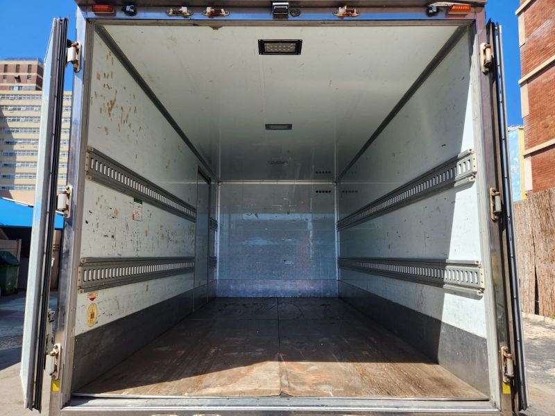 29537  HINO DUTRO  2015