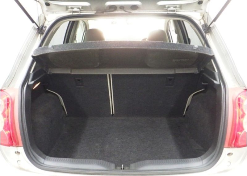  29540  TOYOTA AURIS  2008  