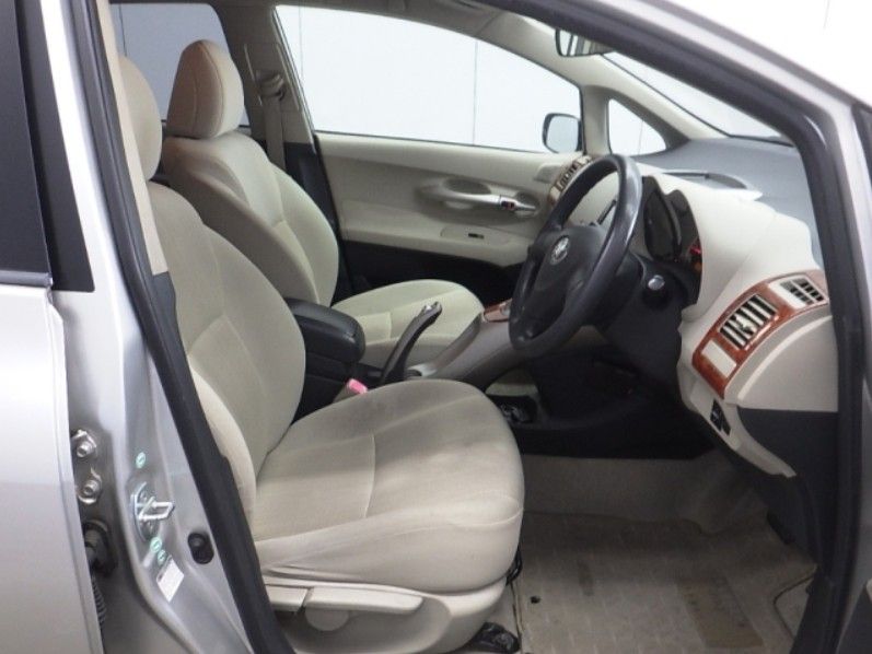  29540  TOYOTA AURIS  2008  