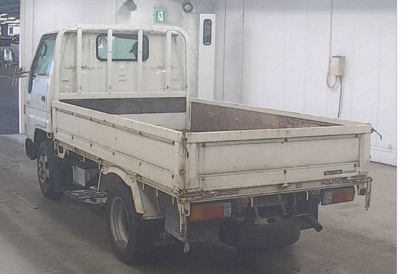  29550  TOYOTA DYNA  1998  