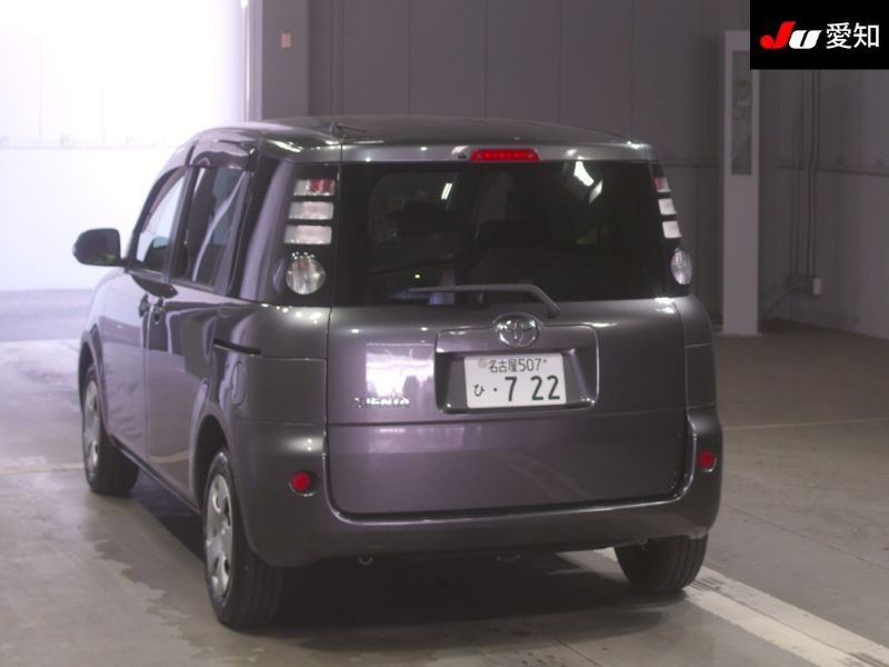  29555  TOYOTA SIENTA  2009  