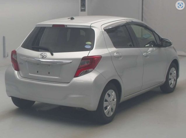  29556  TOYOTA VITZ  2016  