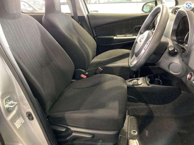  29556  TOYOTA VITZ  2016  