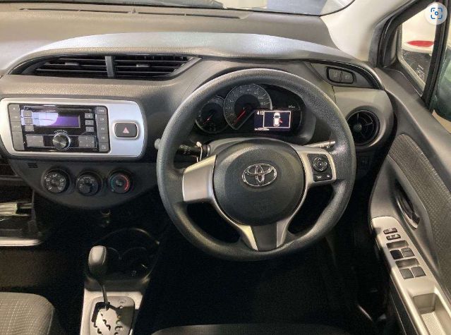 29556  TOYOTA VITZ  2016  