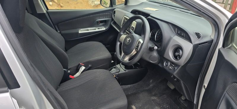  29556  TOYOTA VITZ  2016  