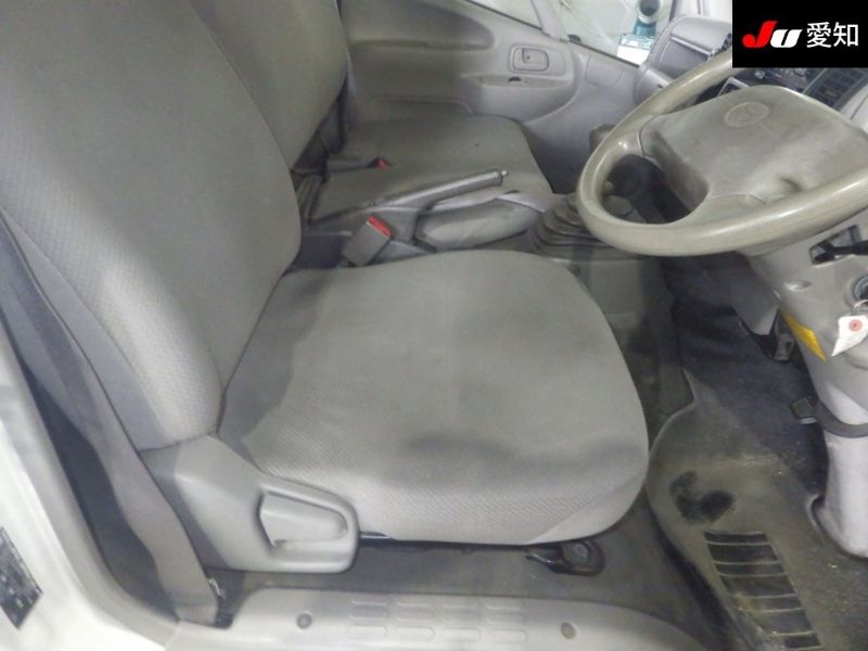  29558  TOYOTA DYNA  2007  