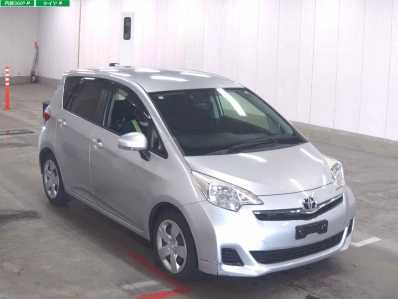  27910 TOYOTA AURIS  2011  