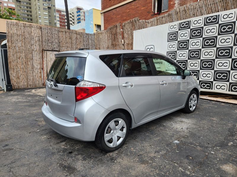  29563  TOYOTA RACTIS  2012  