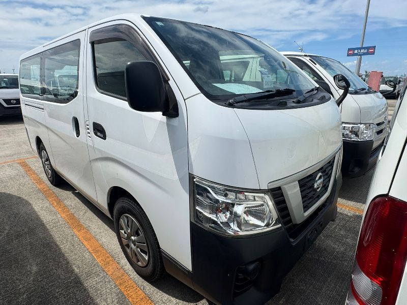  26875 HONDA FIT  2006  