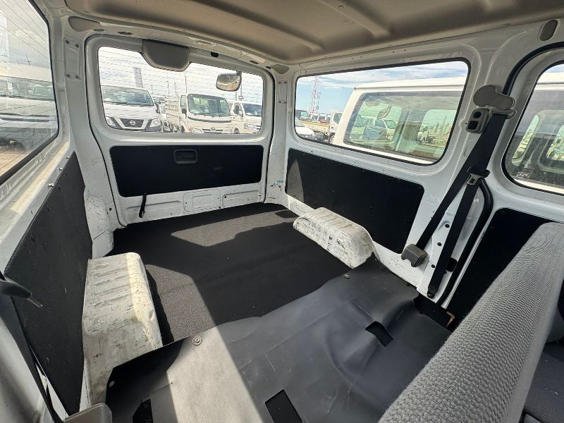  29569  NISSAN CARAVAN  2018  