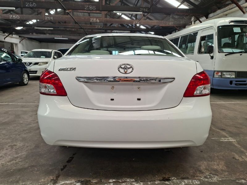  29581  TOYOTA BELTA  2006  
