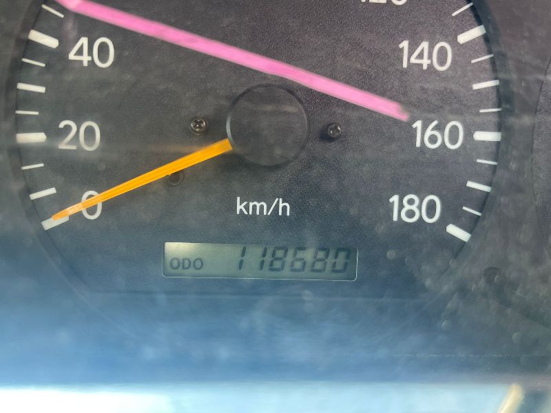  29584  TOYOTA HIACE  TBA  