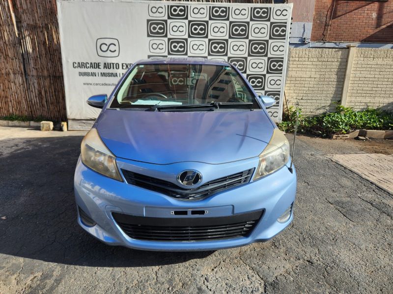  29596  TOYOTA VITZ  2013 