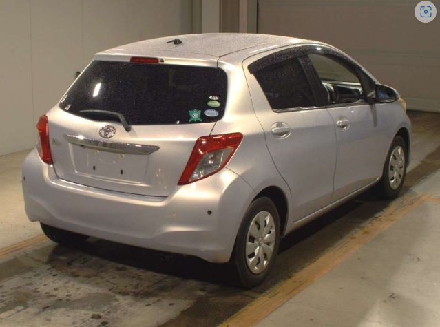 29597  TOYOTA VITZ  2012  