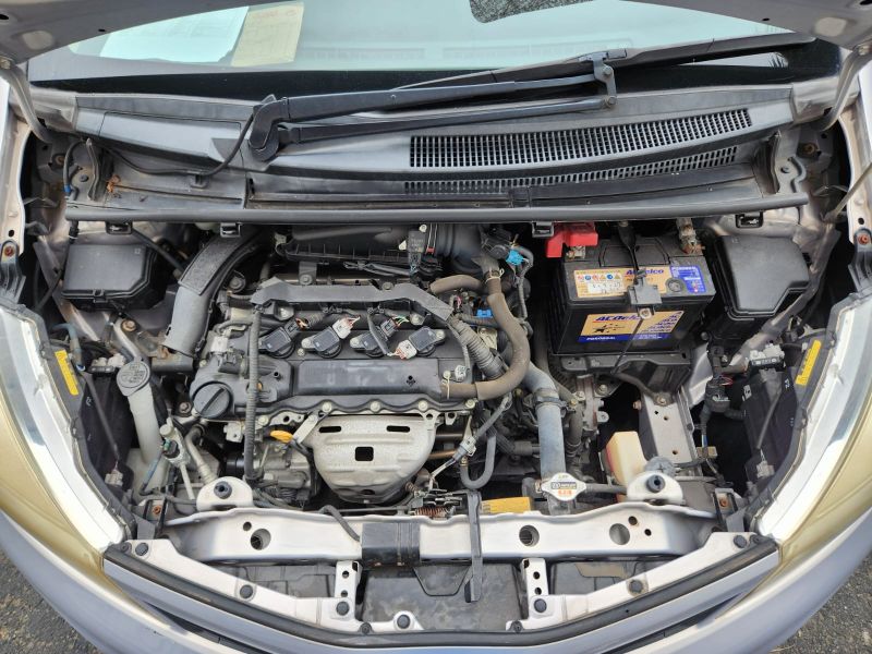  29597  TOYOTA VITZ  2012  