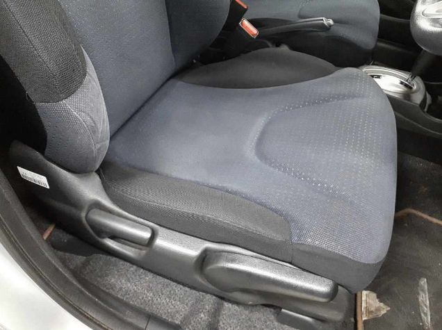  29598  HONDA FIT  2010  