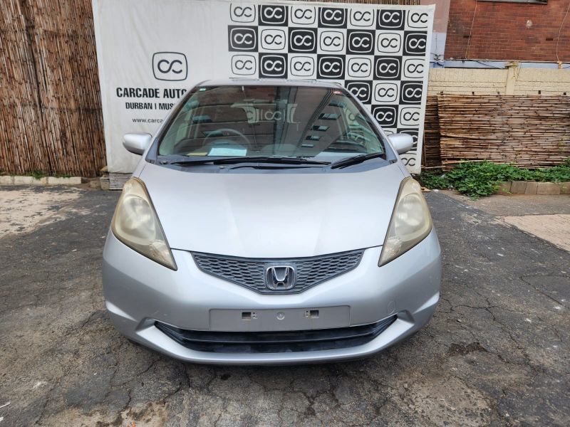 29598  HONDA FIT  2010