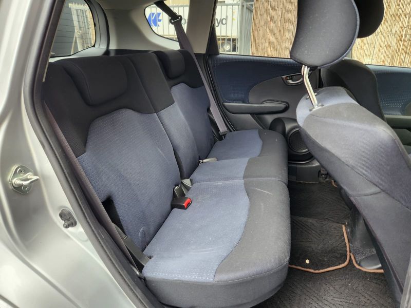  29598  HONDA FIT  2010  