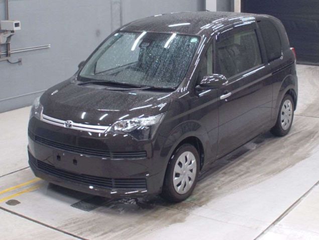  29600  TOYOTA PORTE  2016  