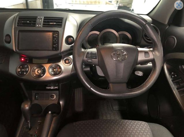  29601  TOYOTA VANGUARD  2010  