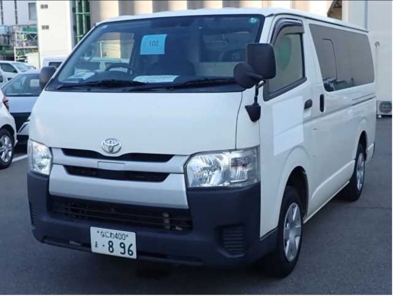  27474 TOYOTA HIACE  2000  