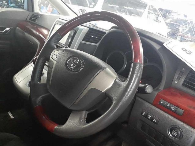  29605  TOYOTA Vellfire  2008  