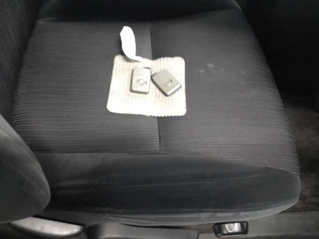  29605  TOYOTA Vellfire  2008  