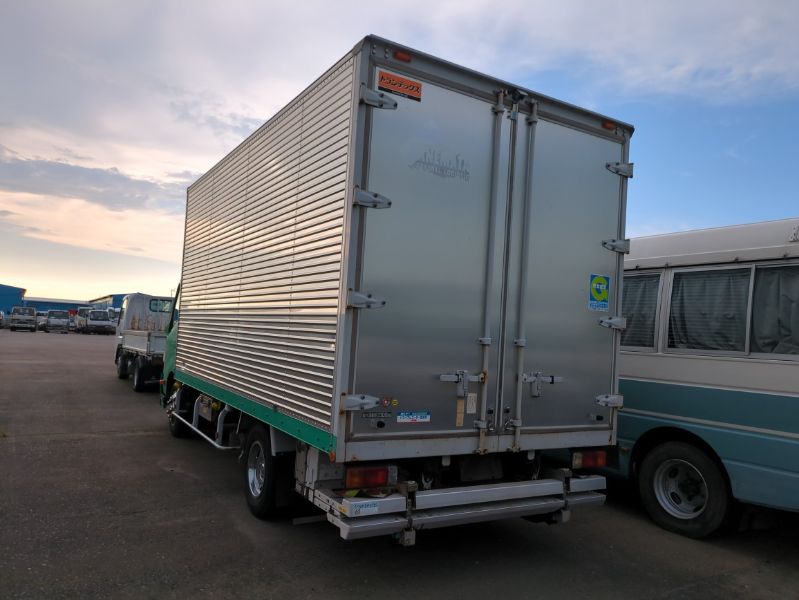 29611  HINO DUTRO  2012