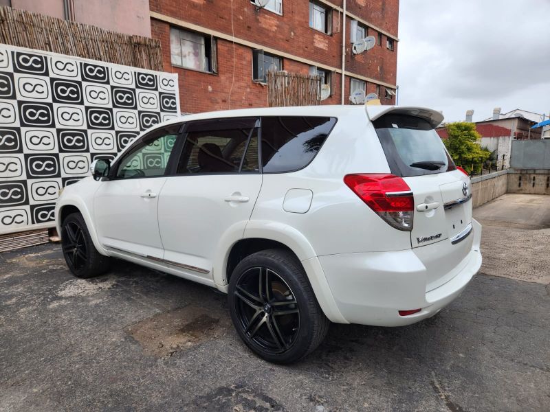  29614  TOYOTA VANGUARD  2012  