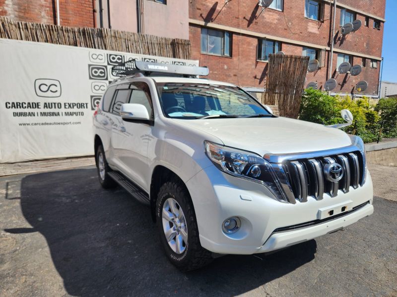  29615  TOYOTA LANDCRUISER PRADO  2015  